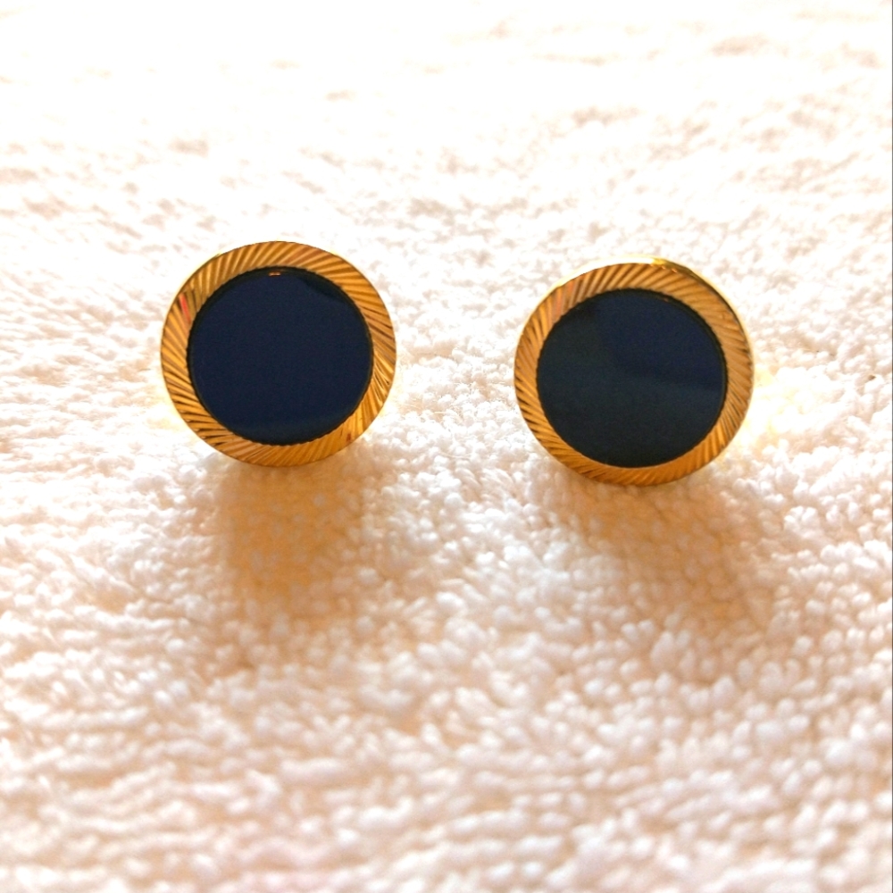 Geoffrey Beene Gold and Onyx Cuff links